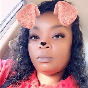 Meet your Posher, Timia